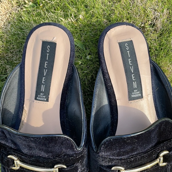 Steve Madden Black Rilee Velvet Mules size 7.5 - Picture 5 of 6